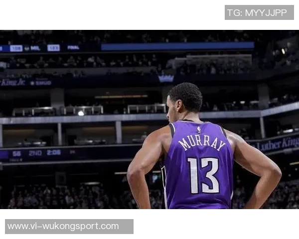 穆雷力竭拼搏全场狂砍34分11板末节独得13分展现超强韧性